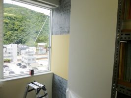 音漏れの原因となっていた部分を遮音シートでカバー