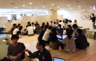 発議者が納得するまで議論し合う